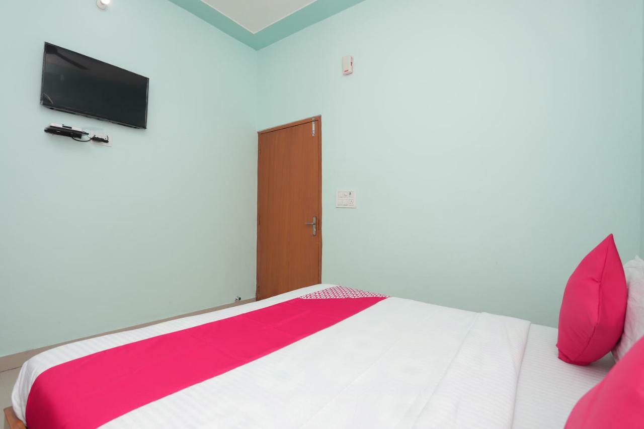Oyo 38520 Hotel Silverspoon Roorkee Extérieur photo