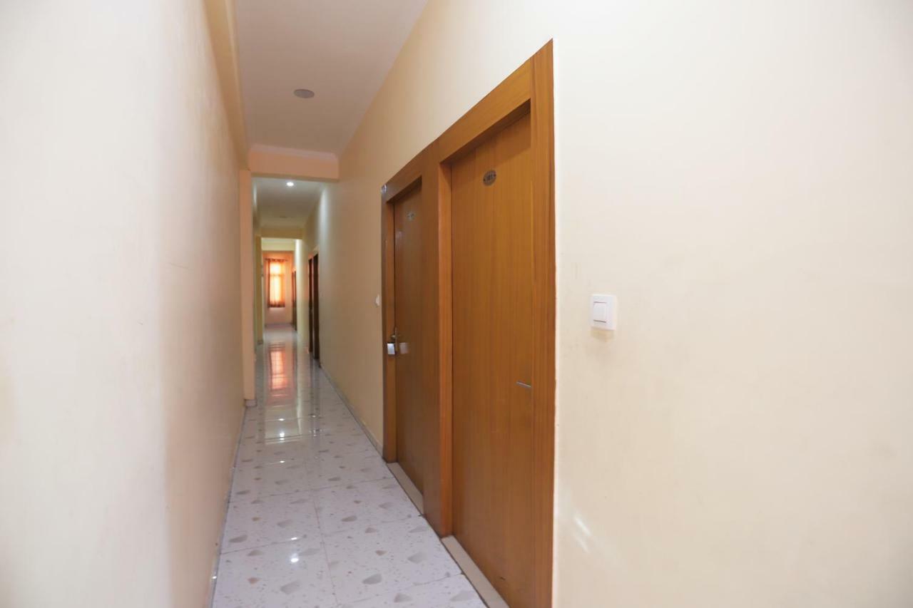 Oyo 38520 Hotel Silverspoon Roorkee Extérieur photo