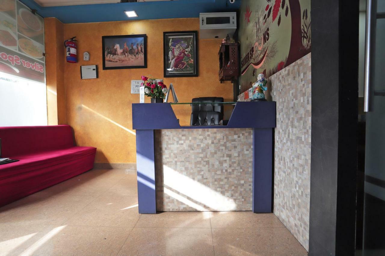 Oyo 38520 Hotel Silverspoon Roorkee Extérieur photo